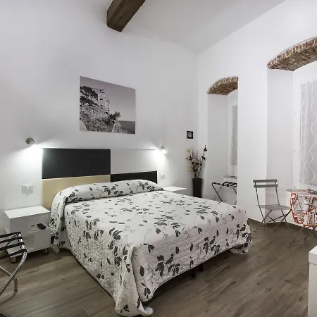 Marymar Guest house